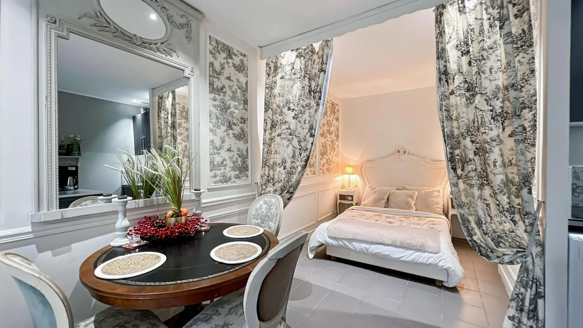 Gare Du Nord & Canal St-martin Apartment