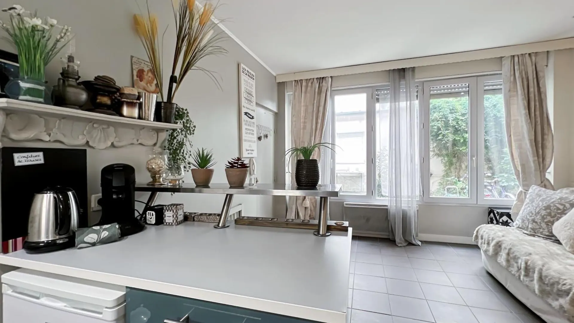 Gare Du Nord & Canal St-martin Apartment *